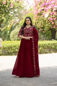 CRIMSON SHIMMY LUXE GOWN AND DUPATTA SET
